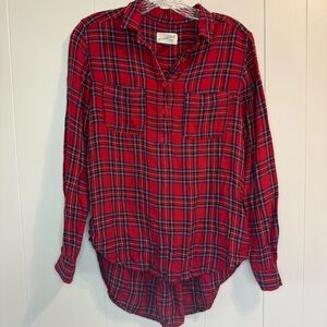 Universal Thread Plaid Bottom Down Shirt Woman’s Small Cozy Christmas Cabincore